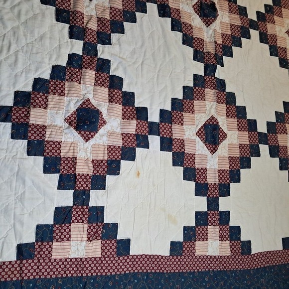 QUILT IRISH CHAIN DESIGN HANDMADE HAND QUILTED #83 CUTTER - Picture 1 of 10
